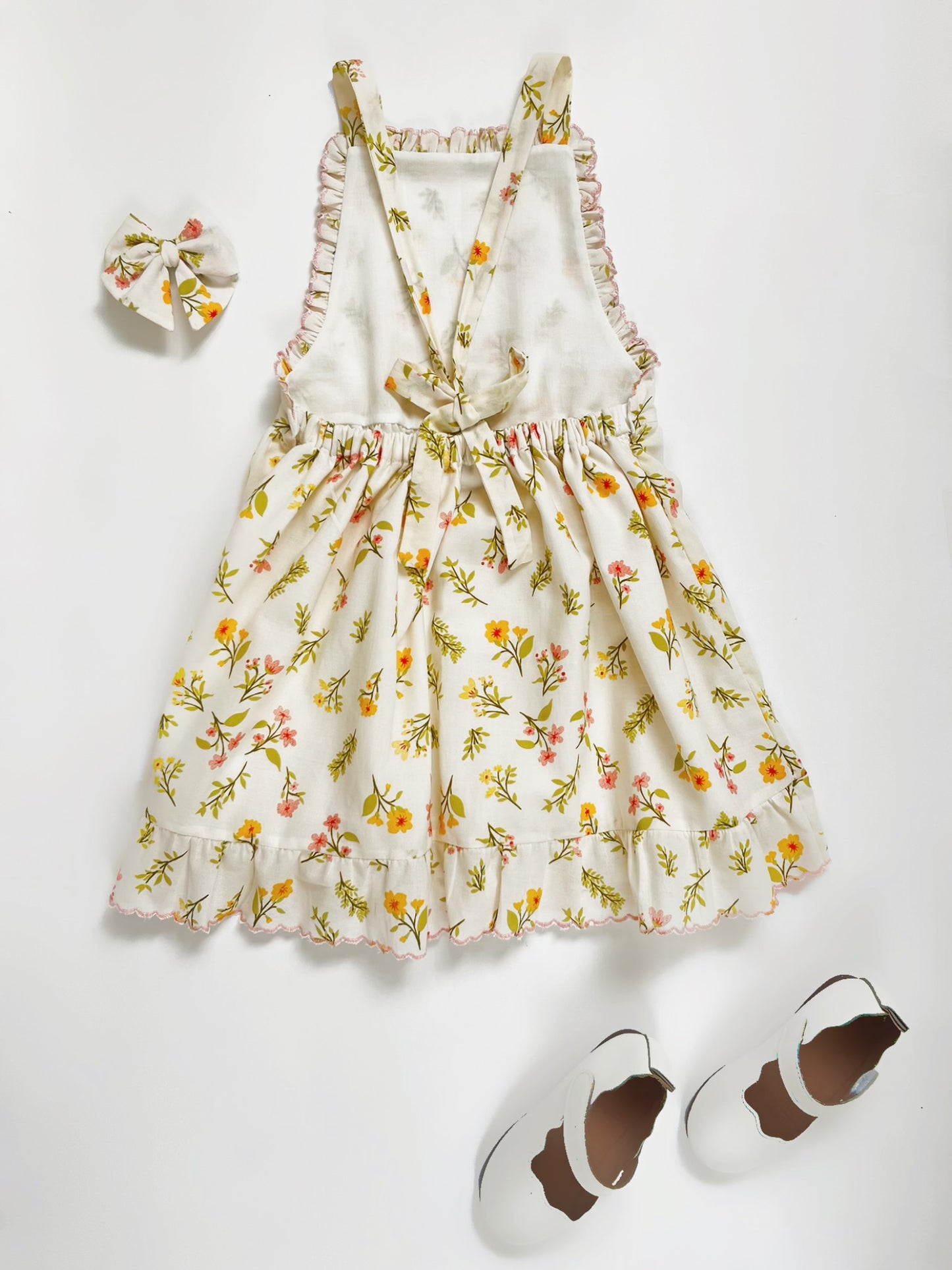 PICHI VESTIDO FLORES MARGARITAS