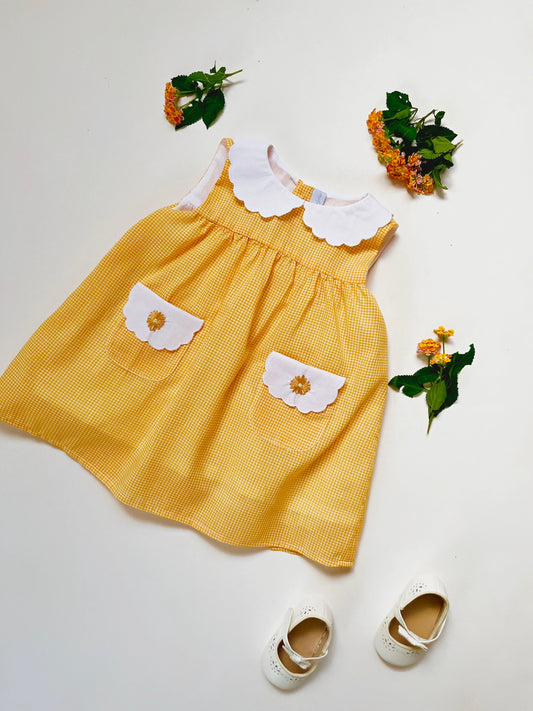 VESTIDO BATA CUADROS MARGARITAS