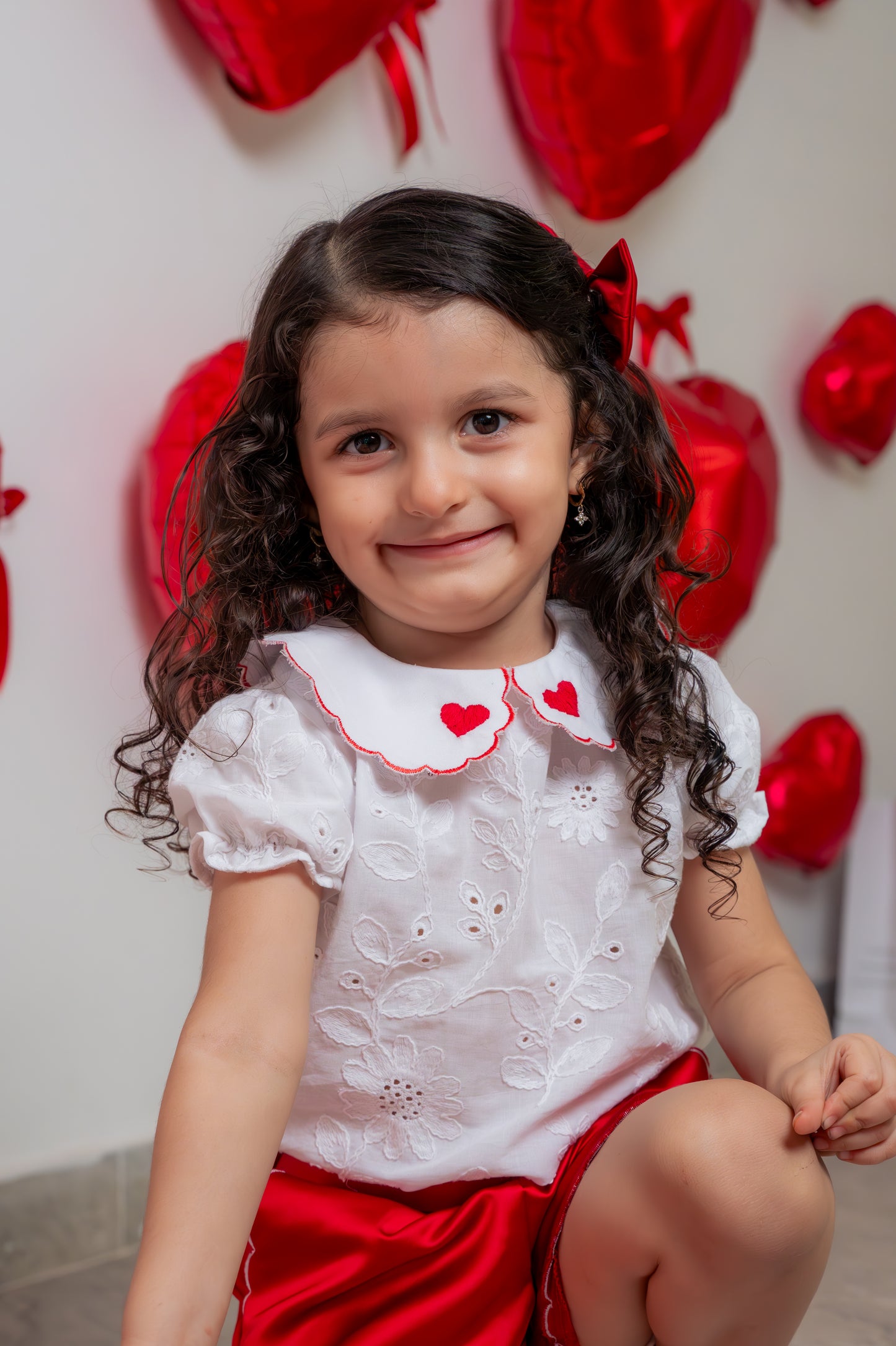 Blusa ojalillo corazones