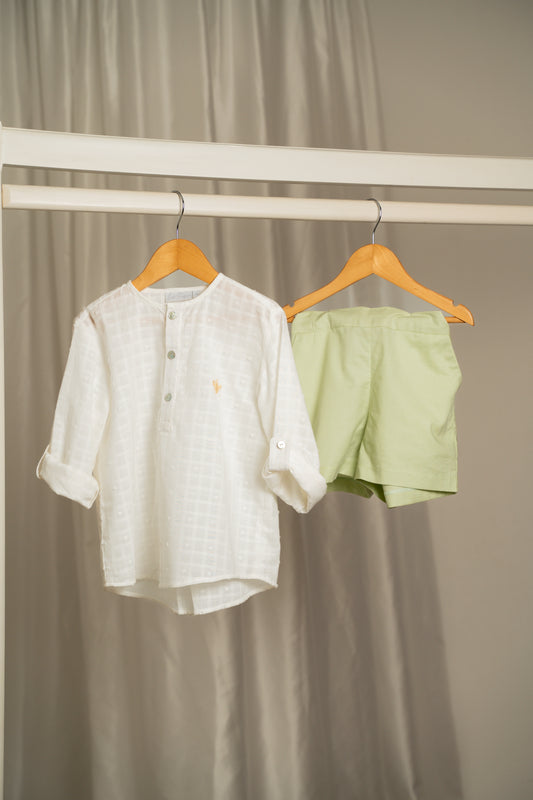 PANTALÒN CORTO CLÀSICO