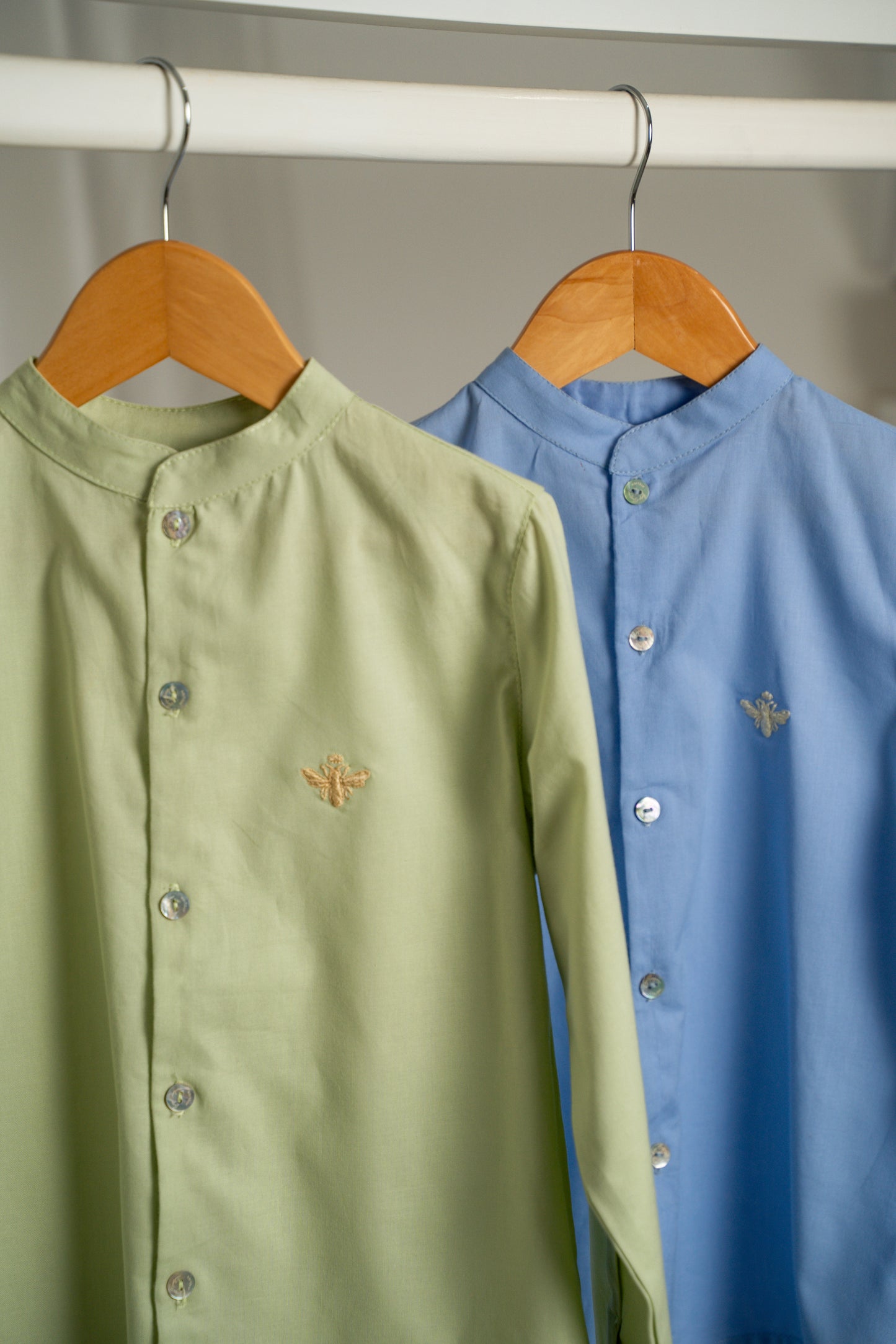 CAMISA MAO PISTACHO