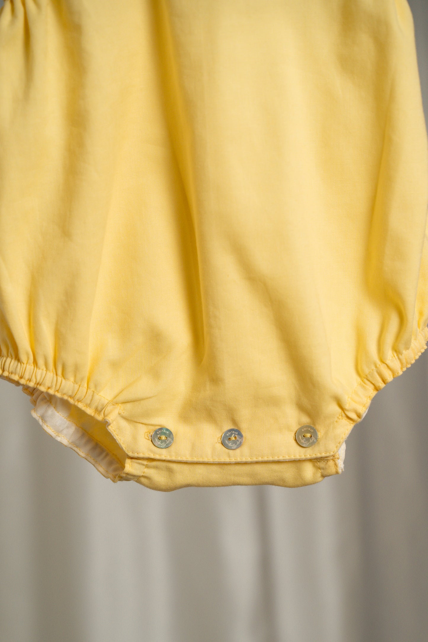 PELELE AMARILLO VAINILLA