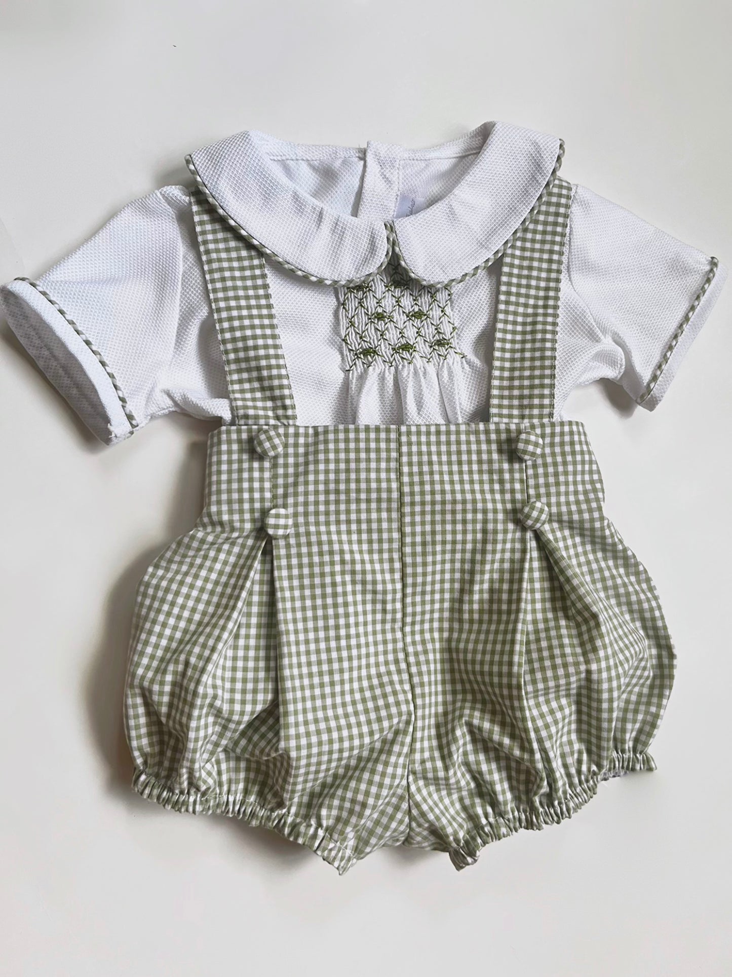 CONJUNTO BEBE  CUADROS OLIVA
