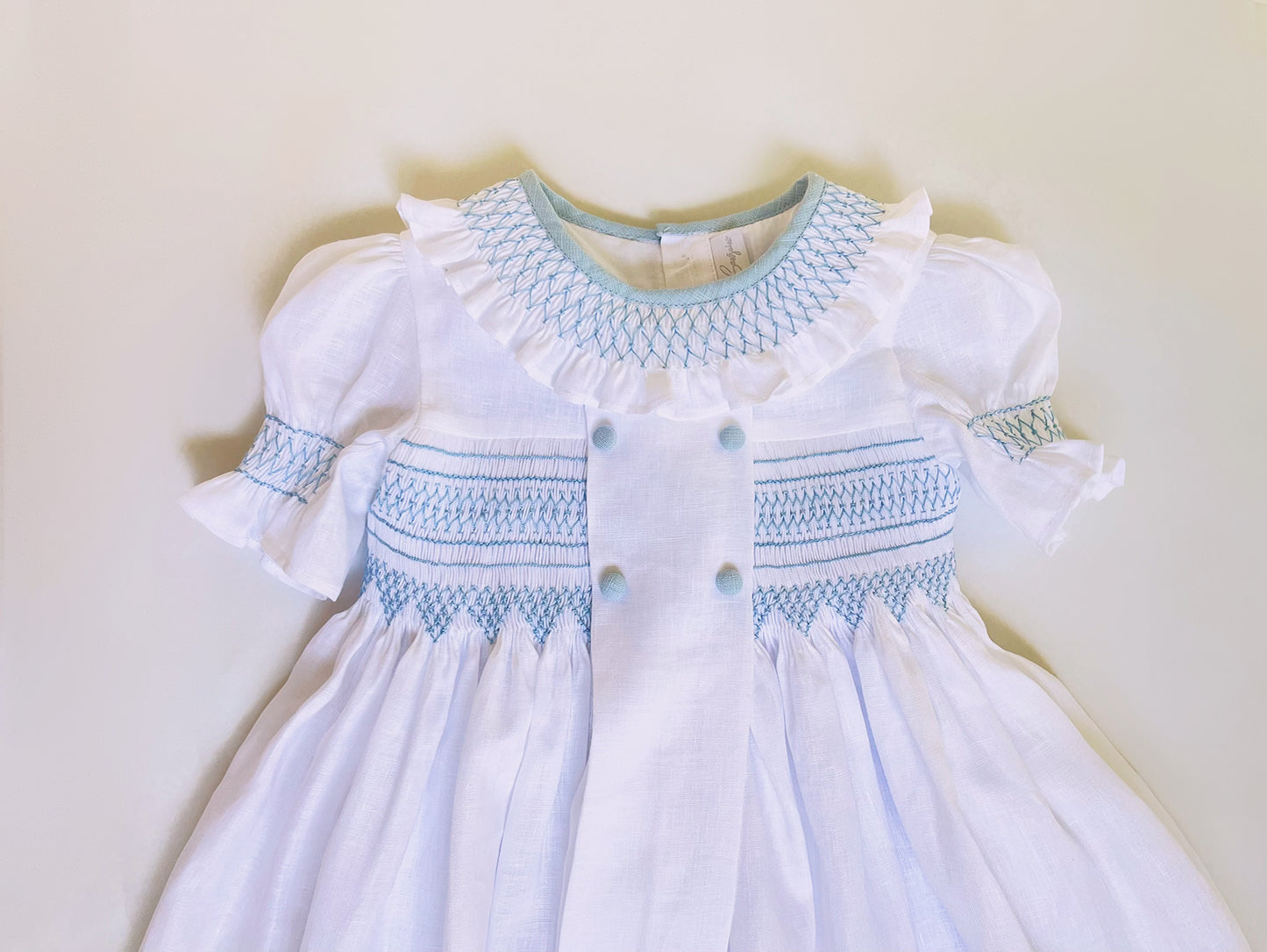 Vestido ceremonia nido de abeja