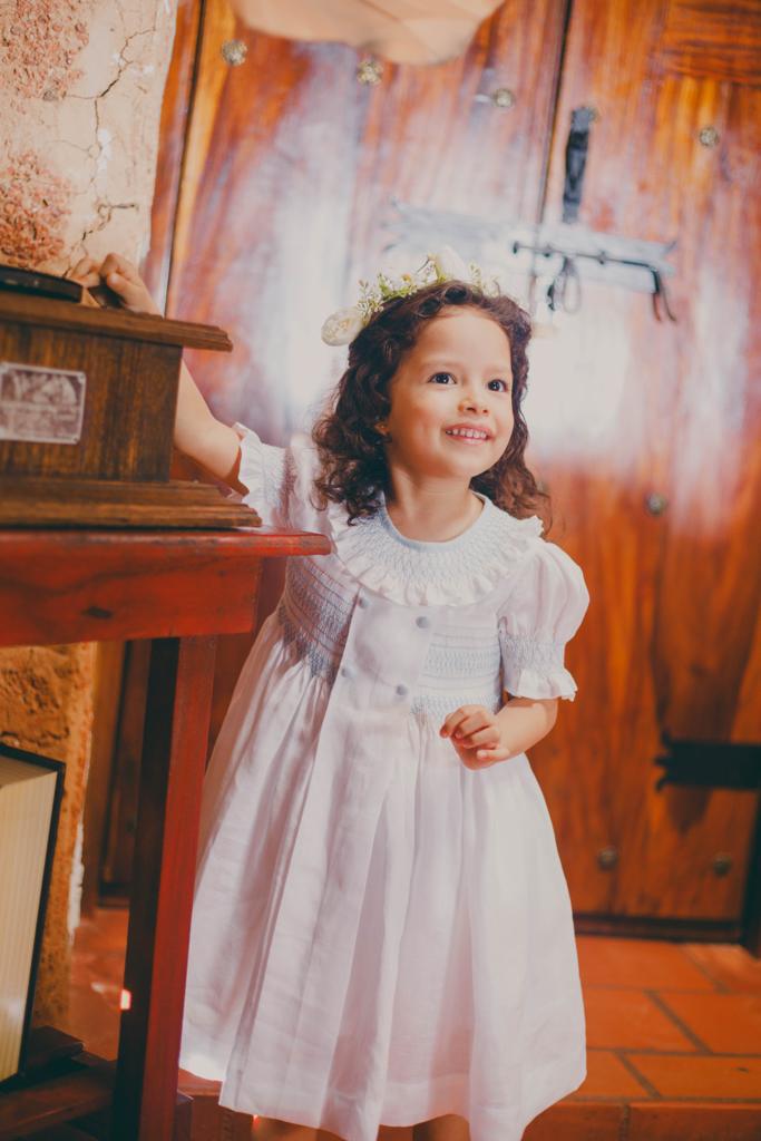 Vestido ceremonia nido de abeja